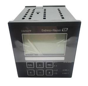 Endress+Hauser CLM223-CS8110 เครื่องวัดค่าการนำไฟฟ้าแบบ 4 สาย พร้อมจอแสดงผลสองบรรทัด IP54 สำหรับทุกอุตสาหกรรม - Product Image 2