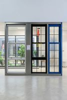 Fenêtre à persiennes coulissantes verticales modernes en aluminium de style américain, à rupture de pont thermique, double vitrage, cadre blanc, pour projet de cuisine