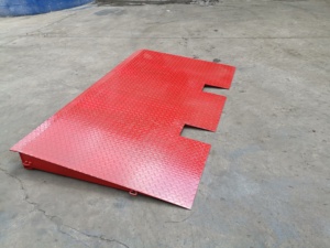 Đường Dốc Thùng Chứa Công Suất 6000Kg Tấm Đế Thép Chịu Lực Nặng Bảng Dock Màu Đỏ Với Giá Tốt Nhất - Product Image 2