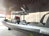 Bateau pneumatique à coque en aluminium Hypalon RE860D 860 cm avec console