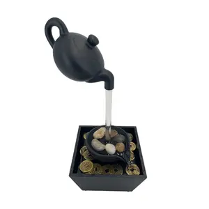 2026 Creatieve Geluksfontein met Stromend Water, Decoratieve Drijvende Theepot, Mini Tafelmodel Waterfontein voor Kantoor, Huis en Woonkamer - Product Image 1
