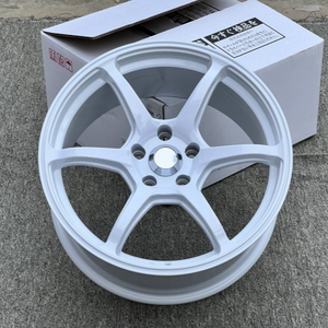 Jantes en Alliage d'Aluminium JY de Haute Qualité Recommandées Hyper Noir Or Blanc 18 Pouces PCD 5x100/114.3/120/112 ET35 pour Roues de Voitures Particulières - Product Image 2