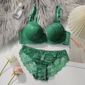 Ensemble de lingerie sexy pour femmes, deux pièces, avec soutien-gorge à armatures et fermeture dorsale, design élégant - Product Image 6