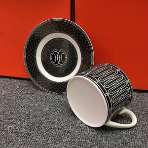 Nuevo Producto: Juego de Café de Lujo Nórdico en Blanco y Negro, 2 Tazas de Cerámica, Juego de Sala de Estar, Tazas y Platillos de Porcelana para Té - Product Image 4