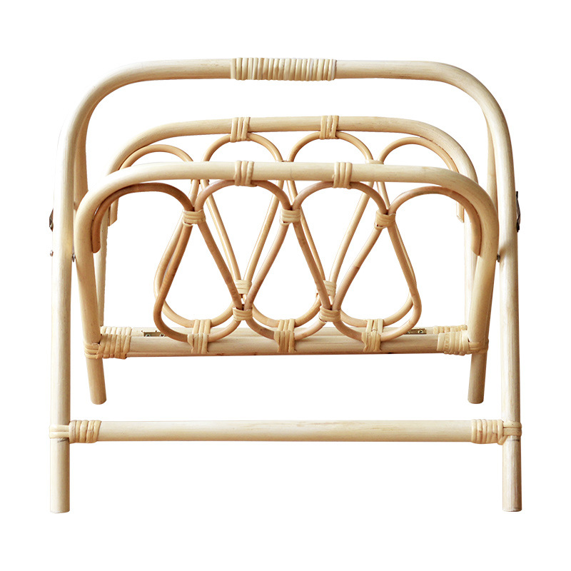 Складная стойка для хранения магазинов из ротанга ручной работы