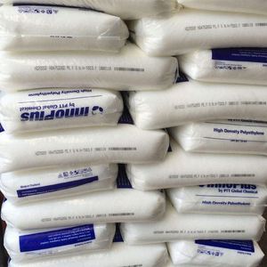 Polyéthylène haute densité (HDPE) de qualité soufflage, matière première plastique HDPE HHM 5502BN pour bouteilles et contenants - Product Image 5