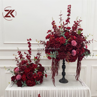 ZKAI Op maat gemaakt ontwerp rode wijn Bourgogne roos bloemenbal bloemstuk bloemen centerpiece voor bruiloft evenement feest