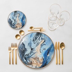 Assiette de mariage en porcelaine fine européenne, ustensiles de cuisine décoratifs pour la maison, service de table doré, assiette à sushi, plateau - Product Image 1