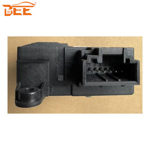 ルノー メガーヌ<span class=keywords><strong>2</strong></span>、セニック<span class=keywords><strong>2</strong></span>、シトロエンC5用エアベントフラップモーター 7701207720 M030990Q - Product Image 4