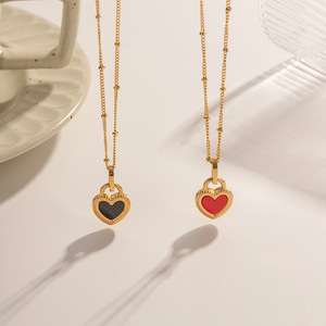 Collar de Corazón de Doble Cara Geométrico de Lujo Ligero, Estilo INS, Chapado en Oro de 18K, Colgante de Acero Inoxidable - Product Image 3