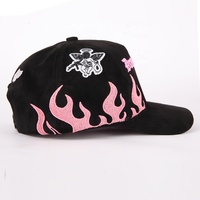 Casquettes de baseball en daim sport à visière incurvée, doublées satin, avec logo brodé 5 panneaux – Vente en gros, en stock