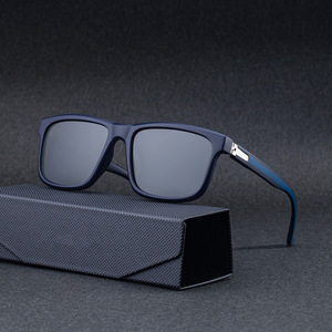 Gafas de sol polarizadas con montura cuadrada Lafuma para hombre, montura negra de PC, protección UV400, uso en exteriores - Product Image 4