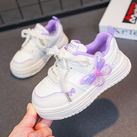 Nouvelles chaussures de sport pour filles à la mode, baskets blanches à paillettes et papillons, semelles épaisses, respirantes, légères, à velcro, chaussures plates pour enfants