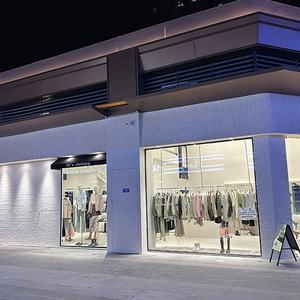 グリーンフレキシ粘土壁クラッドMCMセラミックタイル曲げ可能シート修正粘土粗花崗岩ボード製 - Product Image 2