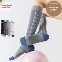 Chaussettes de sport longues sans couture pour yoga et pilates, pour femmes, professionnelles, antidérapantes, en nylon, anti-odeur, sans coutures, pour mollets