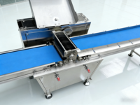Trancheuse à viande verticale automatique, machine à émincer la viande fraîche électrique avec bande transporteuse, machine à trancher la viande verticale industrielle