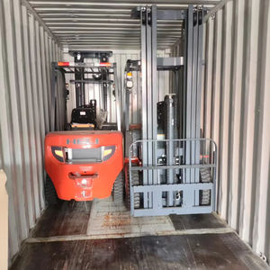 China Heli de montacargas 1,5 toneladas 2 Ton 2,2 de mercancias piezas fabricas de ascensor hidraulico para tarimas almacen - Product Image 1