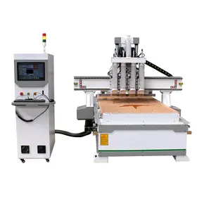 Perubahan Alat Otomatis CNC Router 4 Spindle Pengukir Mesin untuk Furniture Bed Pintu Papan Selancar