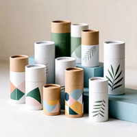 Boîte d'emballage en tube de papier de luxe en gros pour parfum, boîte rigide gaufrée à chaud pour huiles essentielles écologiques