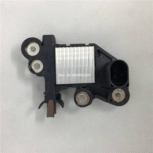 14v电压调节器，适用于依维柯日用柴油自卸车交流发电机77366060，适用于博世原装调节器0272220731 0272220720 - Product Image 3