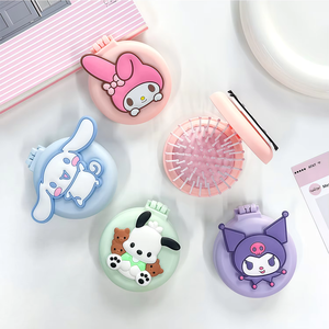 2-in-1 Sanrio Mini-Spiegel Zubehör Cartoon Faltbarer Luftkissen-Kamm Massage-Kamm Tragbare Haarbürste für Mädchen Großhandel 2016 - Product Image 2