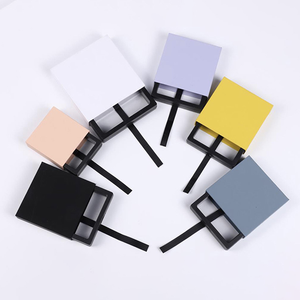 Boîtes à bijoux coulissantes personnalisées avec logo pour bracelets, colliers, bagues et boucles d'oreilles, emballage suspendu en film PE - Product Image 1