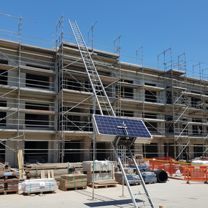 Monte-charge électrique automatique pour panneaux solaires, idéal pour les chantiers de construction - Prix abordable - Product Image 1