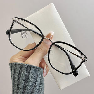 Gafas Metálicas Qianai TR con Protección Anti Luz Azul, Diseño Ojo de Gato Unisex, Forma Irregular P3 23065, Origen Taizhou - Product Image 4