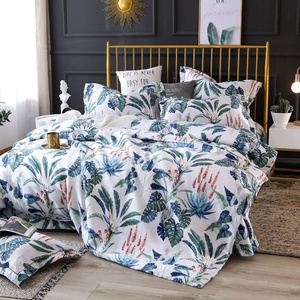 Ensemble de housse de <span class=keywords><strong>couette</strong></span> en tissu de soie glacée imprimé, doux et lisse, de luxe, taille reine et king, pour l'<span class=keywords><strong>été</strong></span>, vente en gros - Product Image 6
