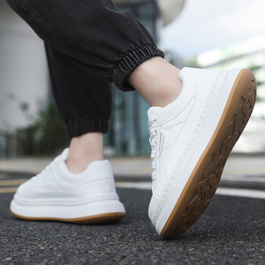 Zapatos Casuales Avanzados Ultraligeros con Suela Suave, Impermeables, para Senderismo y Montañismo, Cómodos y con Aumento de Altura - Product Image 4