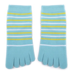 Chaussettes de Pilates et de yoga personnalisables en gros, antidérapantes, à cinq doigts, pour femmes et hommes, course à pied, gym, sport - Product Image 4
