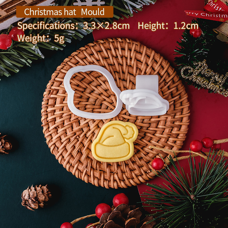 white-christmas hat