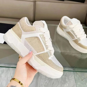 Zapatos de plataforma lujosos y a la moda para hombre con diseño incrustado de diamantes. Zapatos de mujer modernos y casuales. - Product Image 2