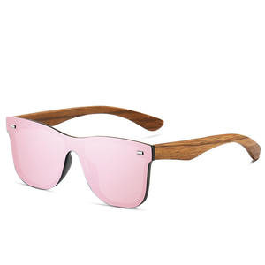 Nouveaux hommes à la mode <span class=keywords><strong>lunettes</strong></span> de soleil polarisées femmes décoration intégrée bambou bois <span class=keywords><strong>lunettes</strong></span> de soleil en gros <span class=keywords><strong>2023</strong></span> - Product Image 4