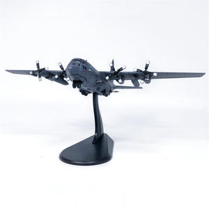 Modèle d'<span class=keywords><strong>avion</strong></span> <span class=keywords><strong>de</strong></span> <span class=keywords><strong>transport</strong></span> moderne C-130H Super Hercules <span class=keywords><strong>de</strong></span> <span class=keywords><strong>l</strong></span>'<span class=keywords><strong>armée</strong></span> <span class=keywords><strong>de</strong></span> <span class=keywords><strong>l</strong></span>'<span class=keywords><strong>air</strong></span> américaine, échelle 1:200, en métal, décoration créative <span class=keywords><strong>de</strong></span> haute qualité pour la maison - Product Image 3