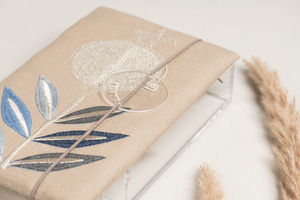 Embroidered Book Hardcover Hand Floral Designs Acrylic <strong>Jewelry</strong> <strong>Box</strong> Gold Tail Bracelet Sandalwood Storage Embroidery Gift <strong>Box</strong>