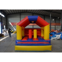 Château gonflable classique rouge, jaune et bleu, structure de saut commerciale pour enfants, château gonflable d'extérieur pour fêtes