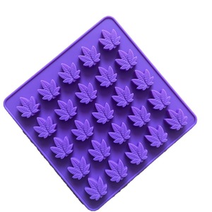 25 Sets Maple Leaf Cannabis Leaf Silicone <b>Molds</b> With Dropper For Chocolate Jelly <b>Cake</b> Baking - Product Image 3