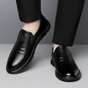 Mocassins en cuir véritable pour hommes, à bout pointu, antidérapants, avec semelle en caoutchouc, chaussures décontractées de printemps pour la conduite et le quotidien - Product Image 3