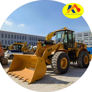 Chargeuse sur pneus d'occasion Caterpillar 966H pour travaux de chargement de sable et de pierres dans les carrières, 6 tonnes, chargeuse frontale CAT d'origine - Product Image 1