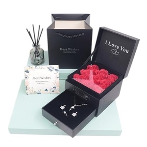 Caja de Almacenamiento de Flores de Jabón Hechas a Mano, Regalos para el Día de la Madre, Caja de Joyería de Alta Calidad, Regalo de Aniversario, Regalo de San Valentín - Product Image 1