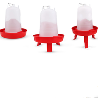 Abreuvoirs et mangeoires automatiques pour poulets, canards et oies - un nouveau type de seau à alimentation en filet pour la ferme