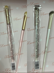 Flower Knows Blush Dotting Brush Swan <span class=keywords><strong>Ballet</strong></span> Moonlight Mermaid Crystal Wool Soft Even Powder Cheek Blusher - Product Image 6