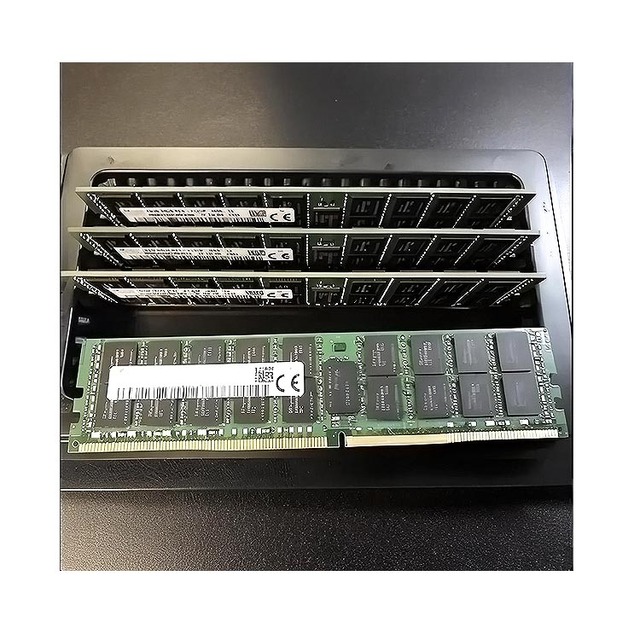 Stock M321R2GA3BB6-CQK PC5-38400 CL40 1.1V 4800MHz Single Rank 16GB ECC DDR5 SDRAM Registered Dual In-line Server Memory Module