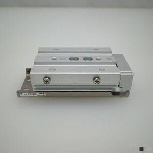 Cilindro de mesa deslizante neumática PLC usado Mxq16-30zh sin amortiguador Cyl-tab-i-615=wbr2m35 - Product Image 1