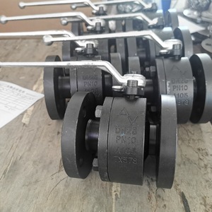 Vanne à boisseau sphérique en acier inoxydable forgé de 5 pouces, classe 150, à trois pièces, avec bride, livraison gratuite, directement de l'usine - Product Image 3