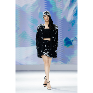 Falda de mujer de alta calidad, faldas plisadas listas para enviar, tela elegante ecológica para mujer, mayorista de Vietnam Enzo & Leo - Product Image 2