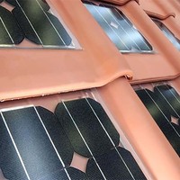 Tuiles solaires Panneaux solaires en verre photovoltaïque Bardeaux 10W Petit bâtiment Panneau solaire intégré