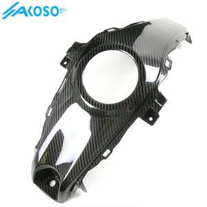 AKOSO Cubierta de Tanque de Combustible de Fibra de Carbono 100% Seca, Panel Central para Tanque de Combustible de Motocicleta para <span class=keywords><strong>Yamaha</strong></span> <span class=keywords><strong>R3</strong></span> 2015 2016 2017 <span class=keywords><strong>2018</strong></span> - Product Image 4
