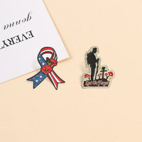 Pour ne pas oublier, Épinglette en émail Fleur Rouge 0 et Ruban Drapeau Américain, Broche en métal Fleur Rouge, Épinglette pour le Memorial Day et le Jour des Vétérans, Badge de revers